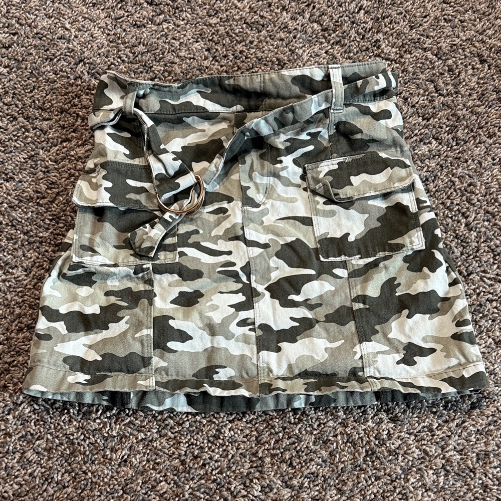 Source Unknown Camouflage Belted Skirt